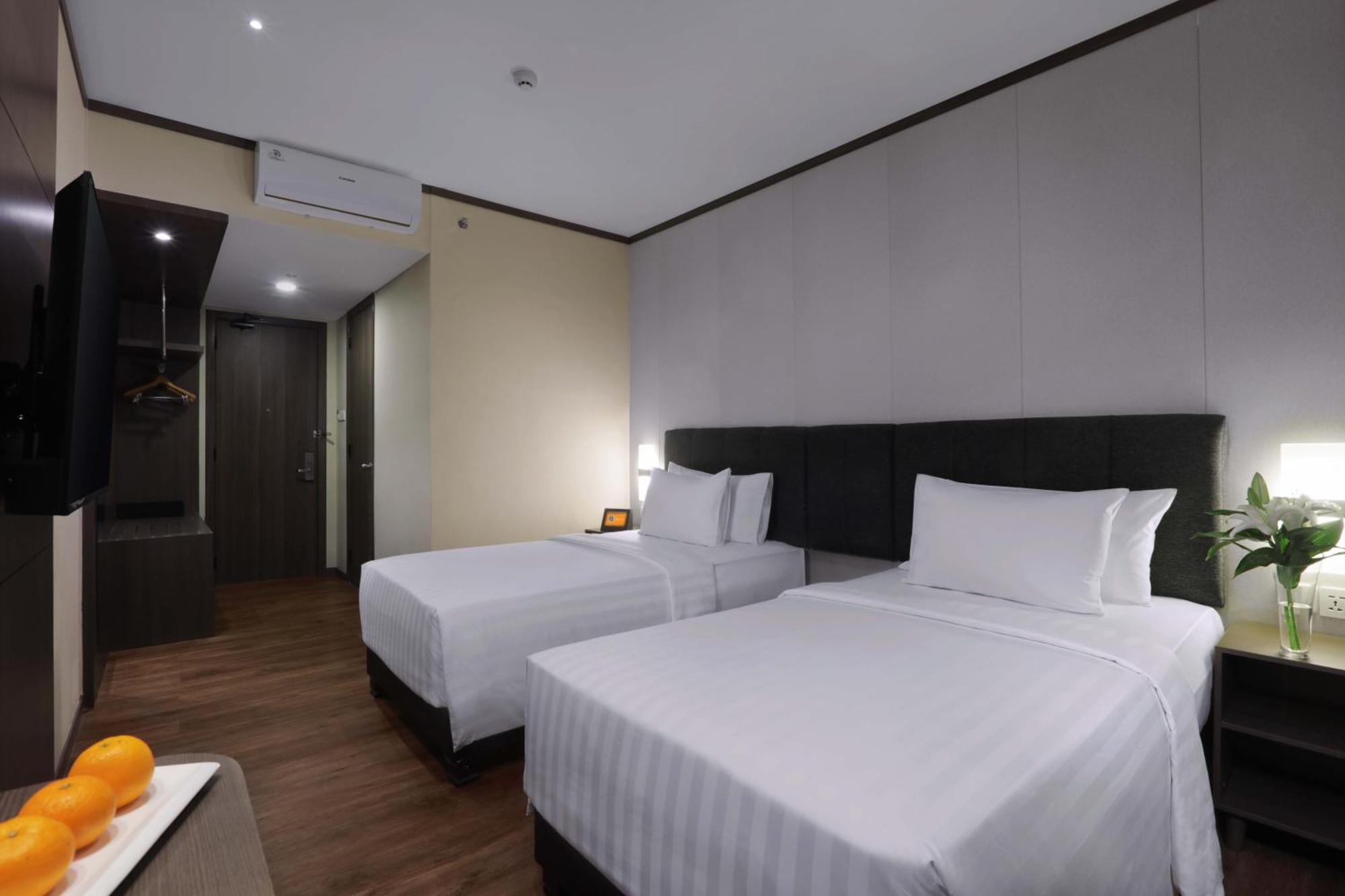Harper Premier Nagoya Batam Hotel Luaran gambar