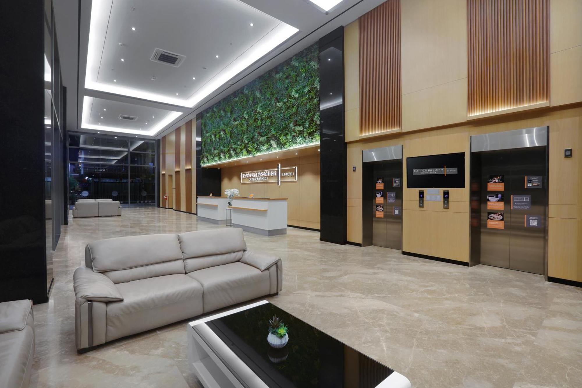 Harper Premier Nagoya Batam Hotel Luaran gambar