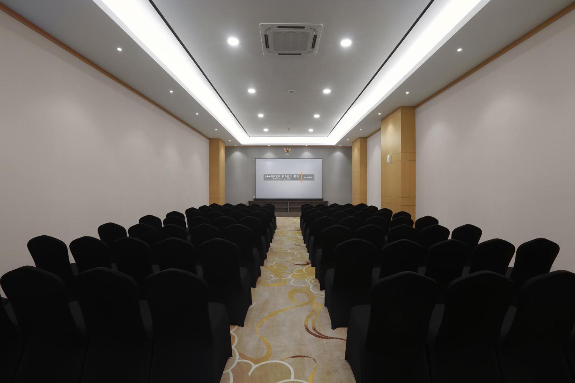 Harper Premier Nagoya Batam Hotel Luaran gambar