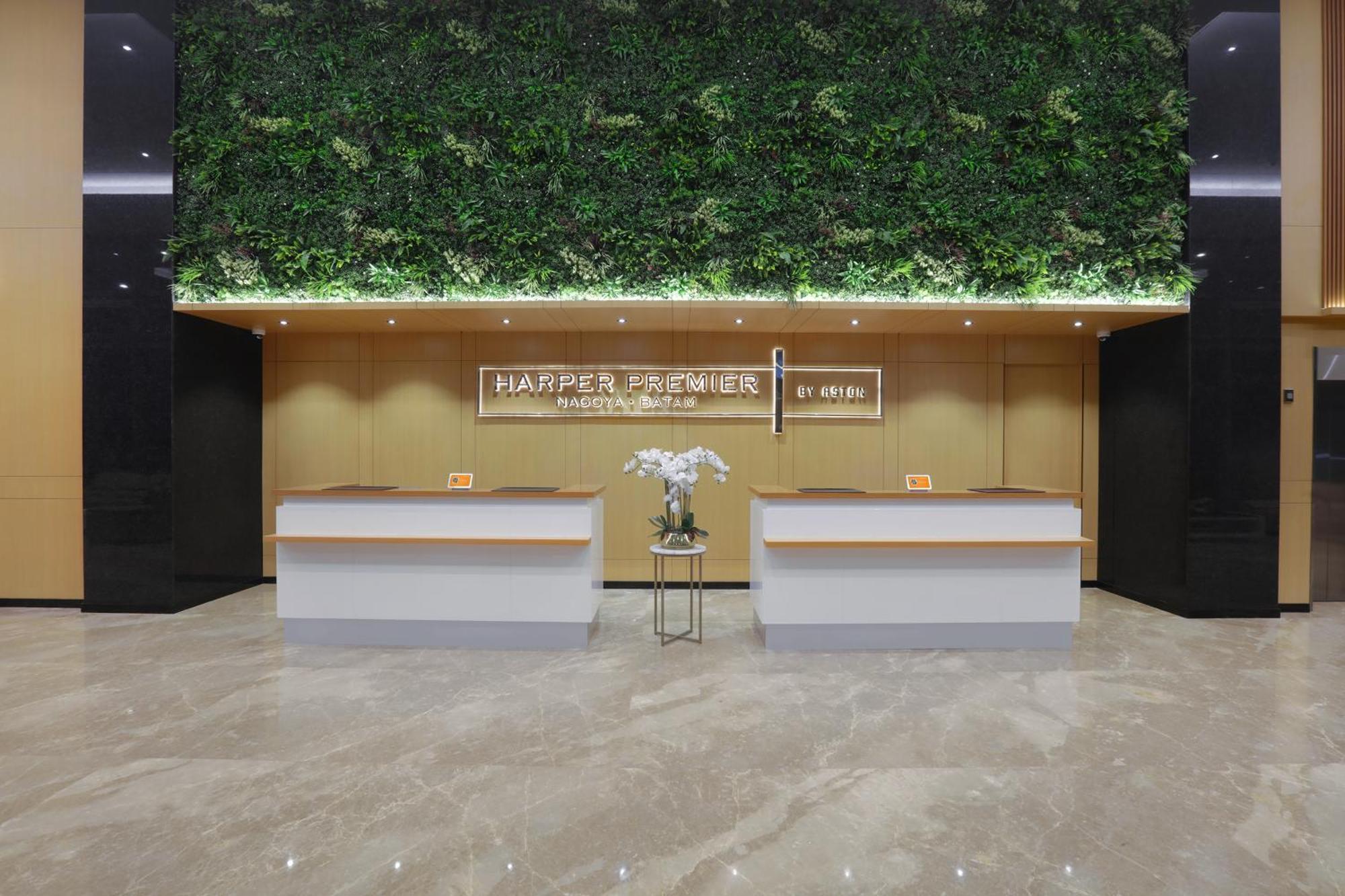 Harper Premier Nagoya Batam Hotel Luaran gambar