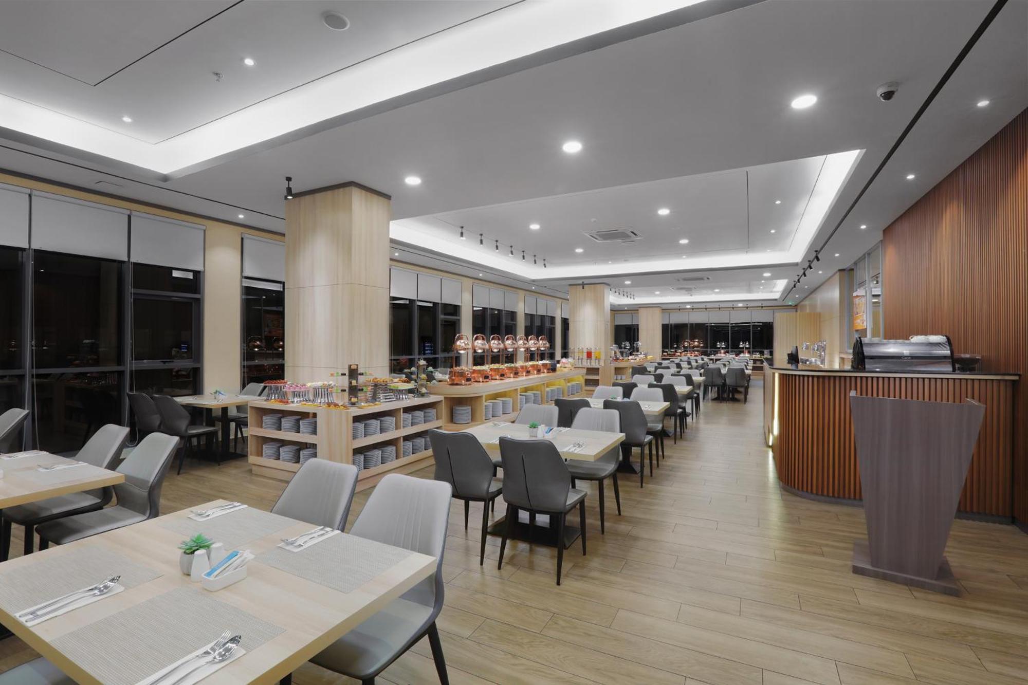 Harper Premier Nagoya Batam Hotel Luaran gambar
